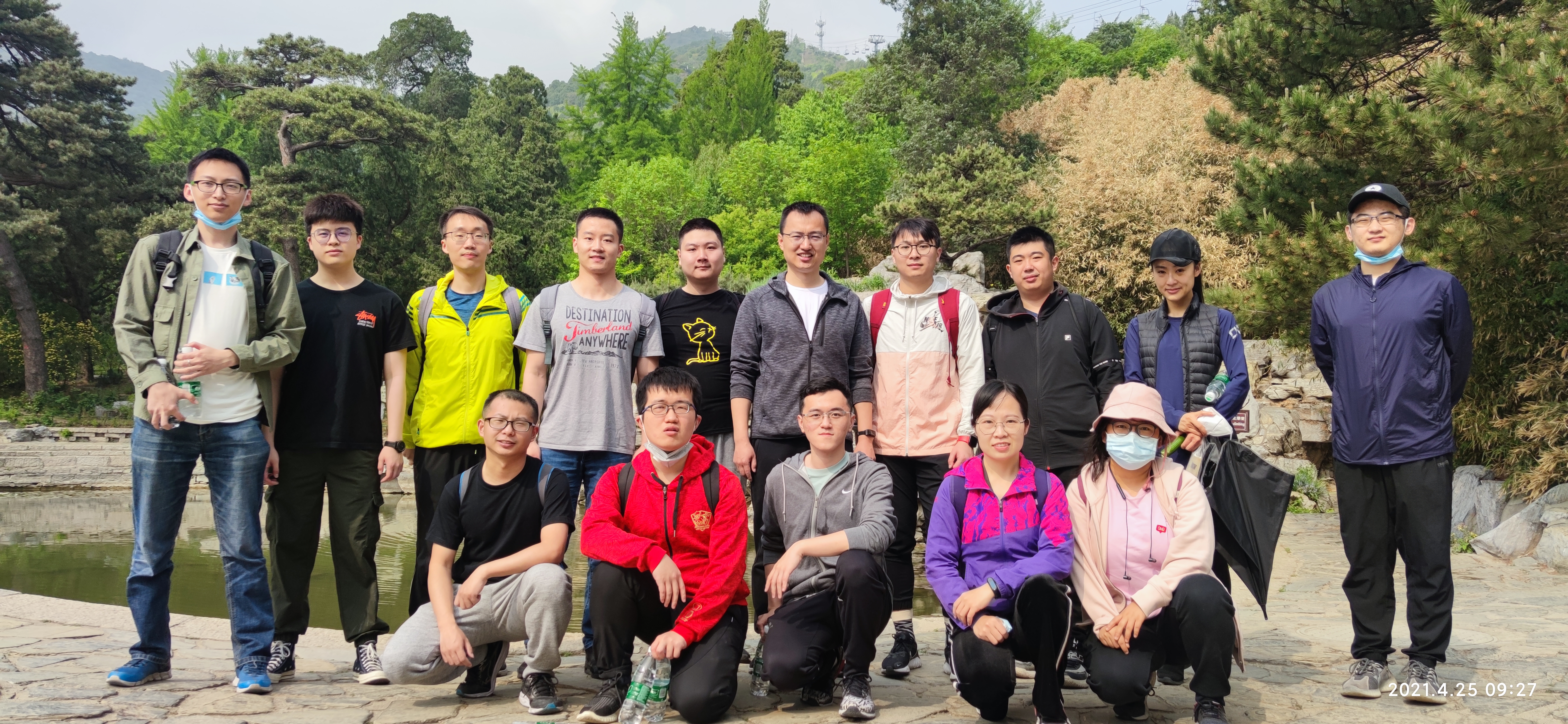 XiangShan Park（香山公园）, April 2021.